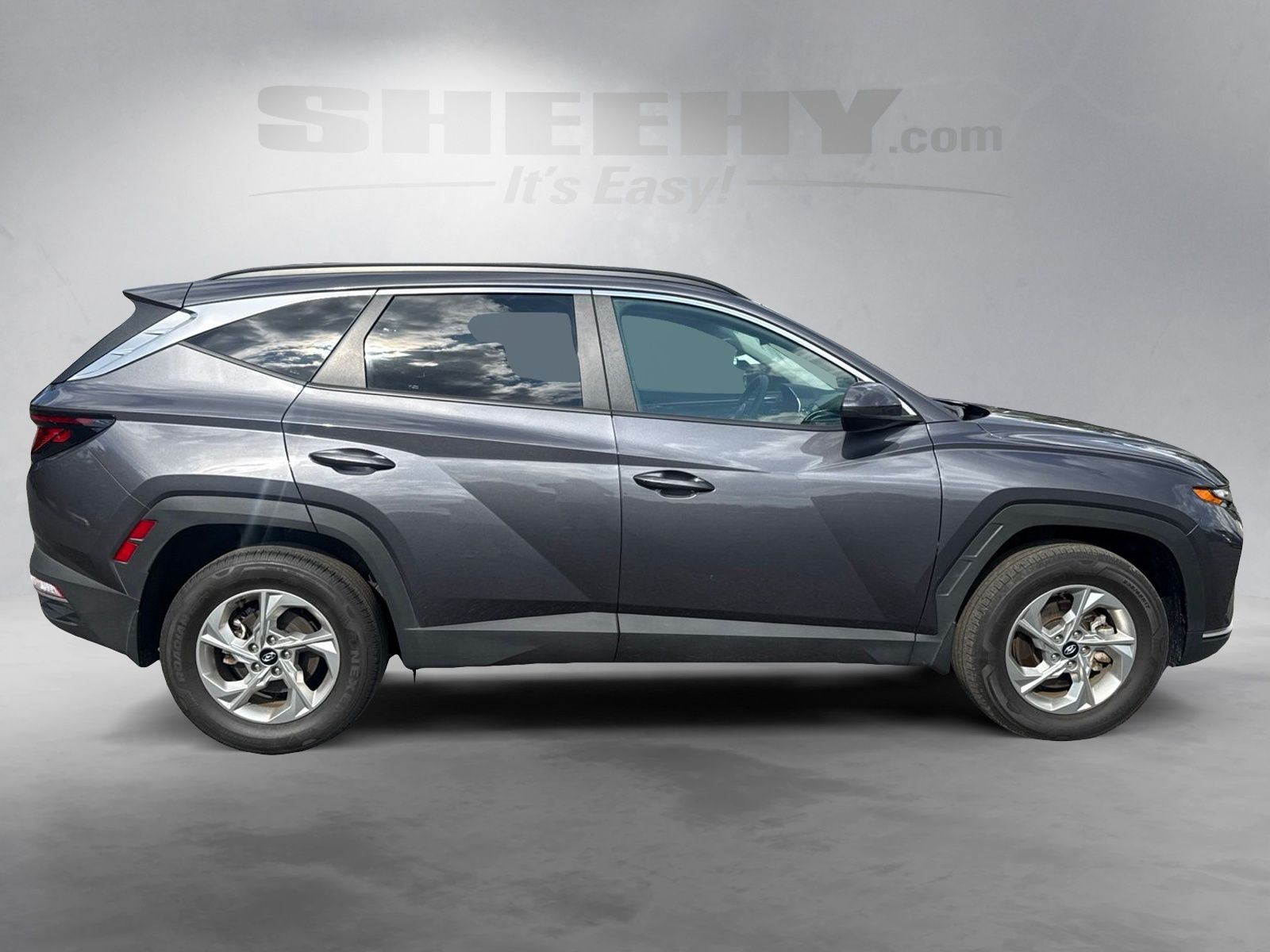 Used 2024 Gray Hyundai SEL image 11