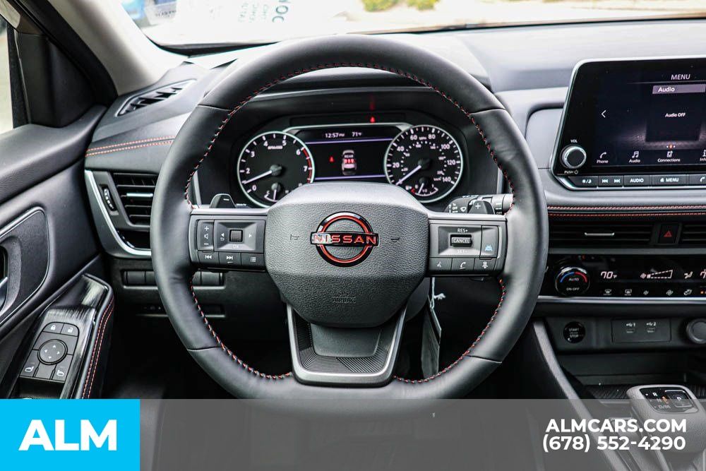 2025 Nissan Rogue SV photo 31