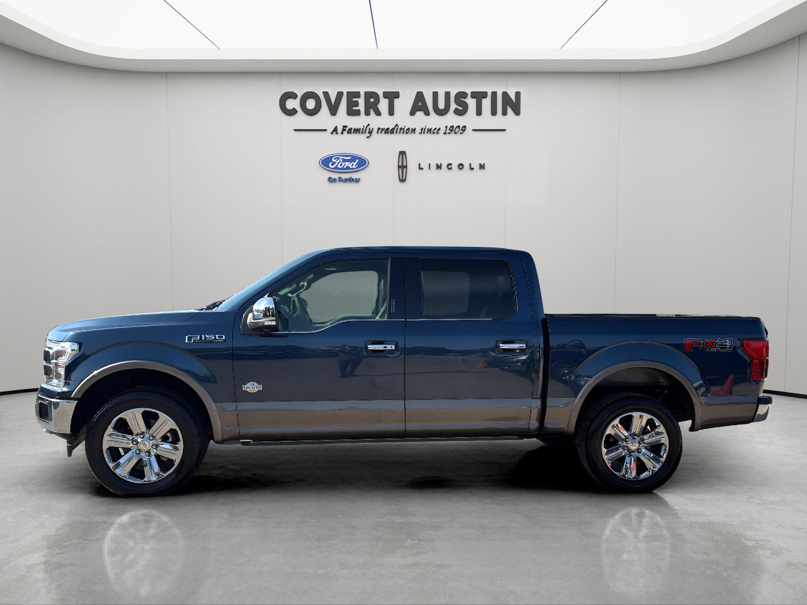 Used 2019 Blue Ford King Ranch image 2