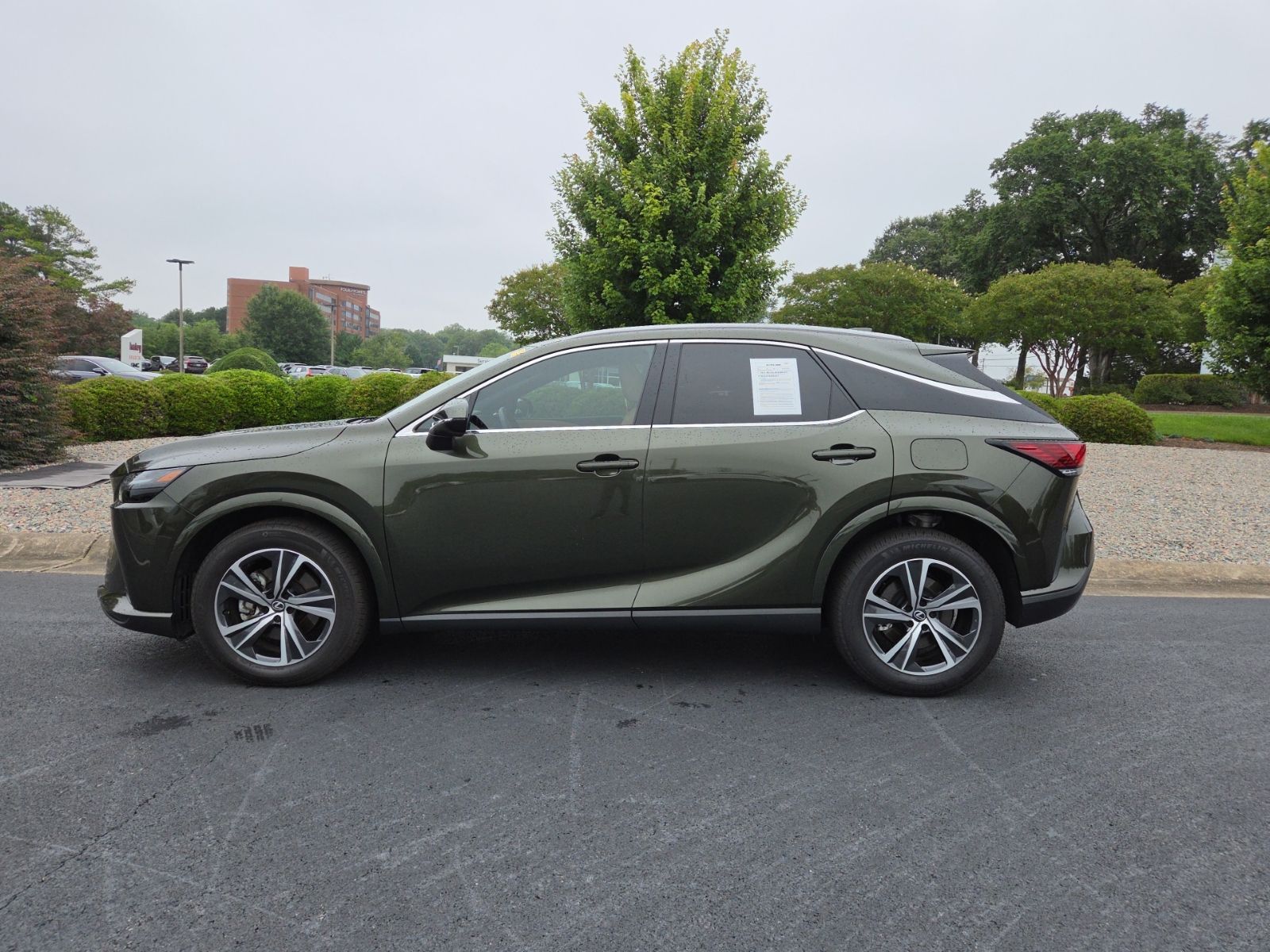 Used 2026 Green Lexus 350 Premium image 3