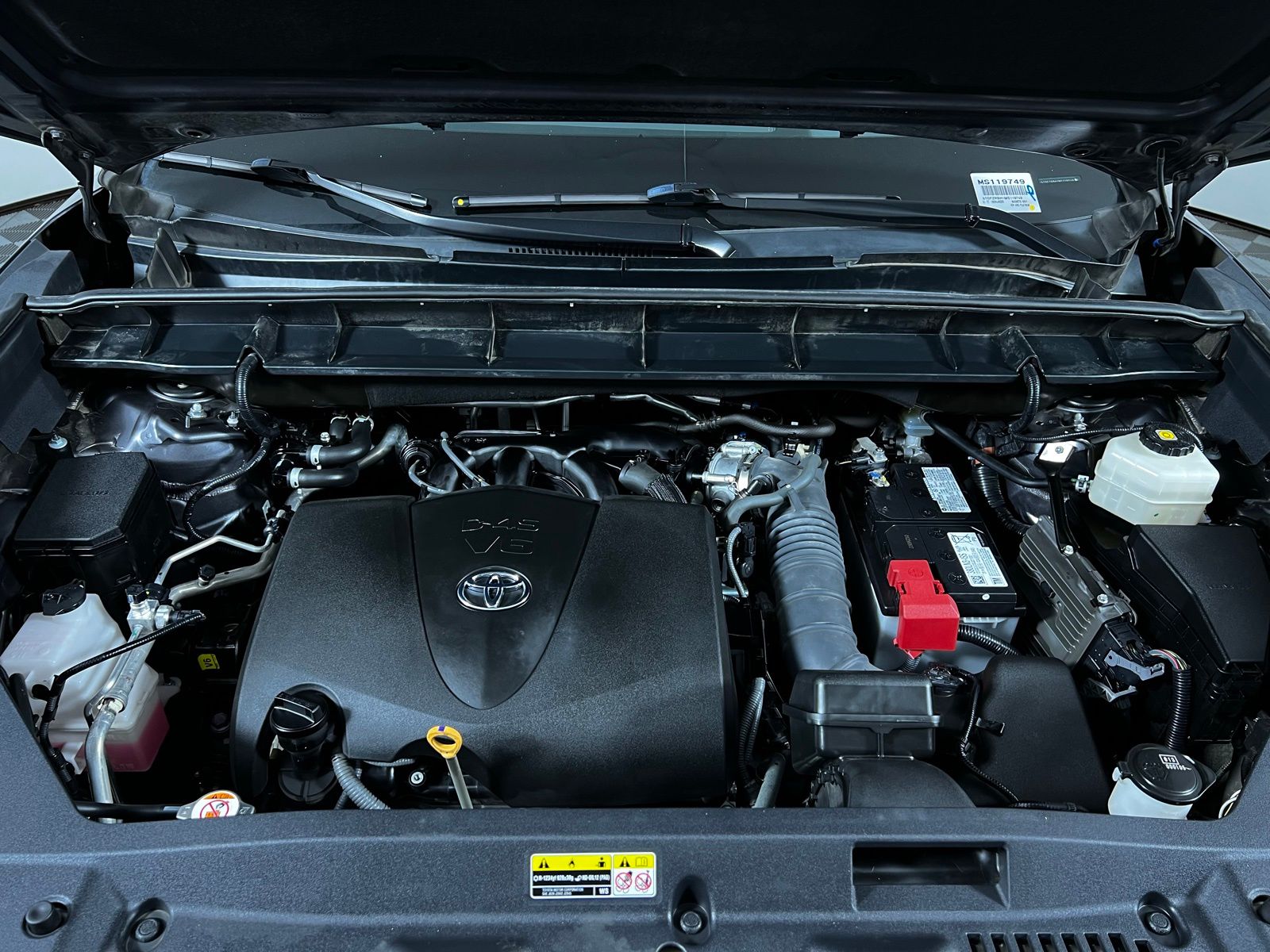 Thumbnail: 2021 Toyota Highlander - 9