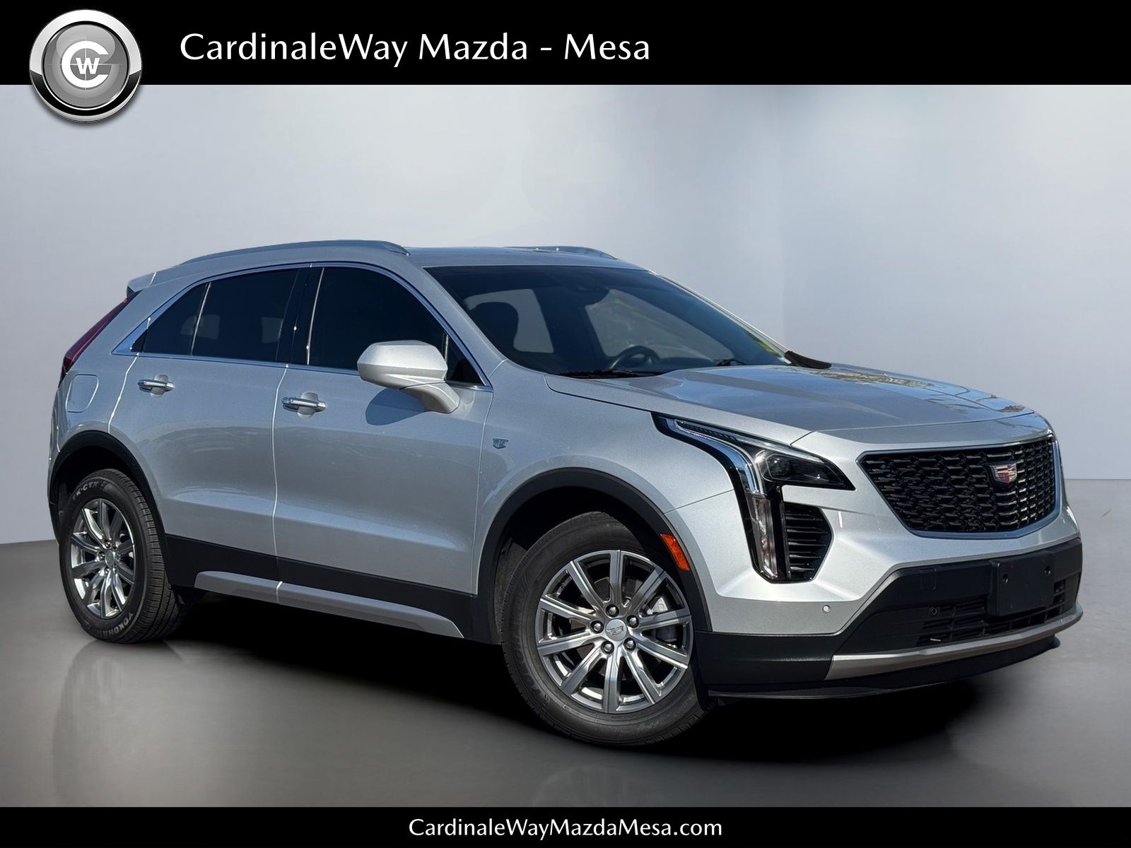 Radiant Silver Metallic 2020 Cadillac XT4 SUV / Crossover Four-Wheel Drive 9-Speed Automatic