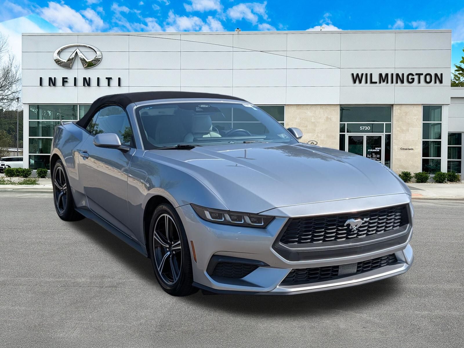 Iconic Silver Metallic 2024 Ford Mustang Convertible Rear-Wheel Drive Automatic
