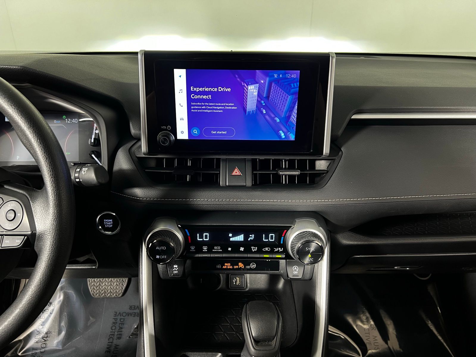 Thumbnail: 2024 Toyota RAV4 - 18