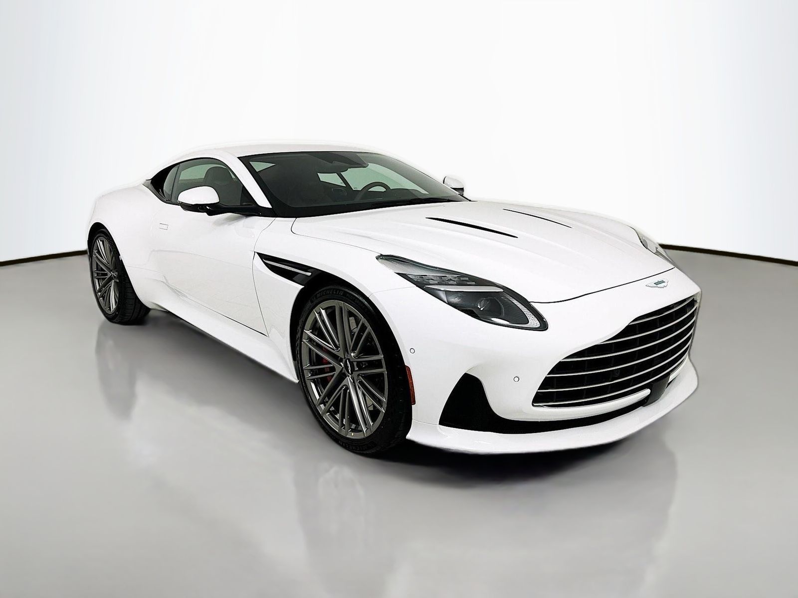 Lunar White 2024 Aston Martin DB12 Coupe Rear-Wheel Drive 8-Speed Automatic