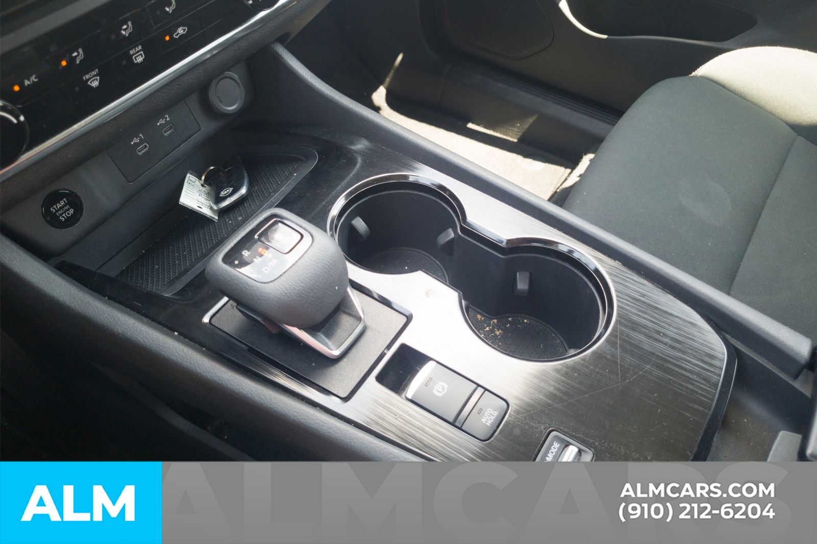 Used 2024 Glacier White Nissan S image 10