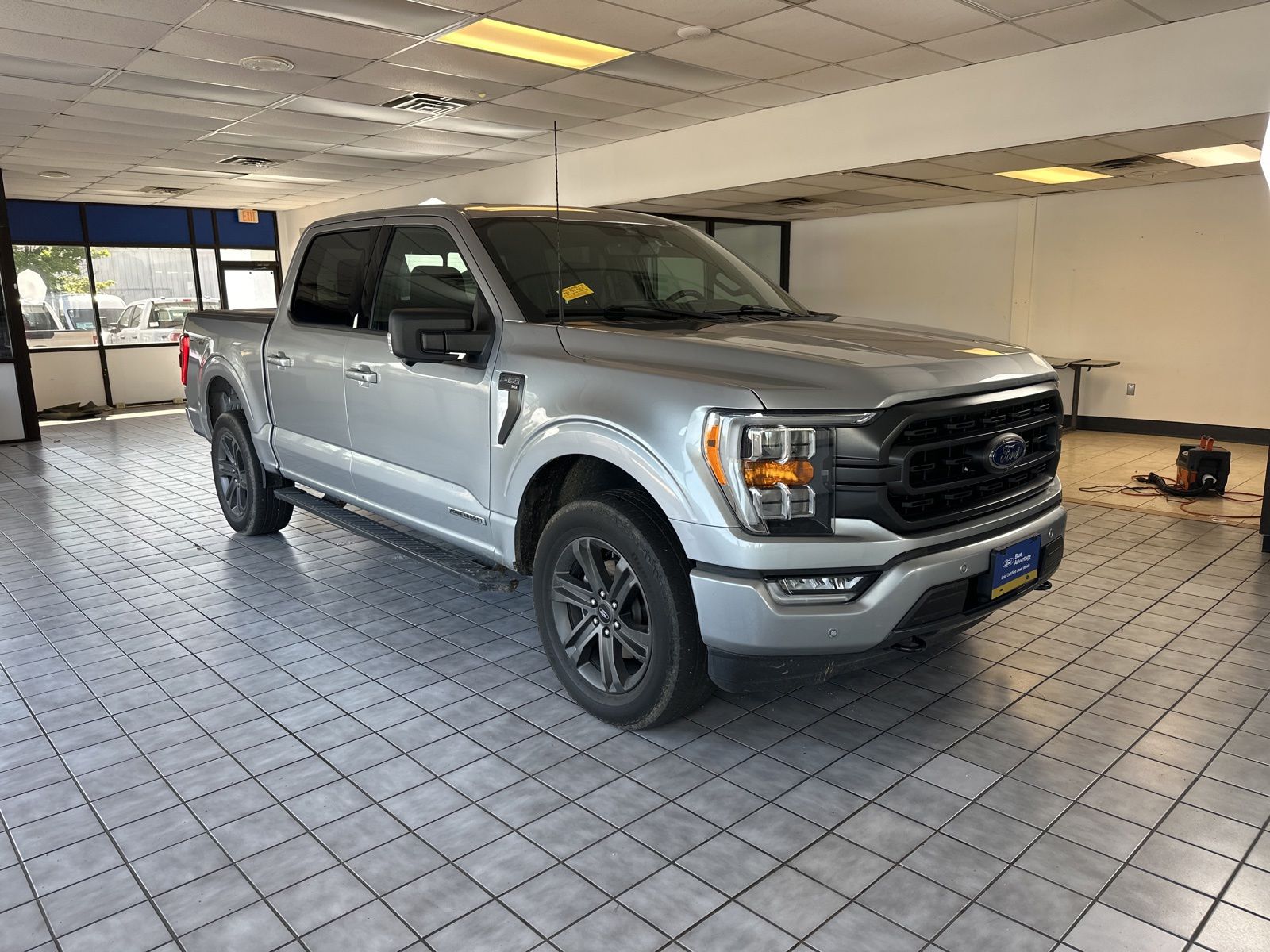 2023 Ford F-150 XLT 4x4 SuperCrew 5-1/2 Box's photo
