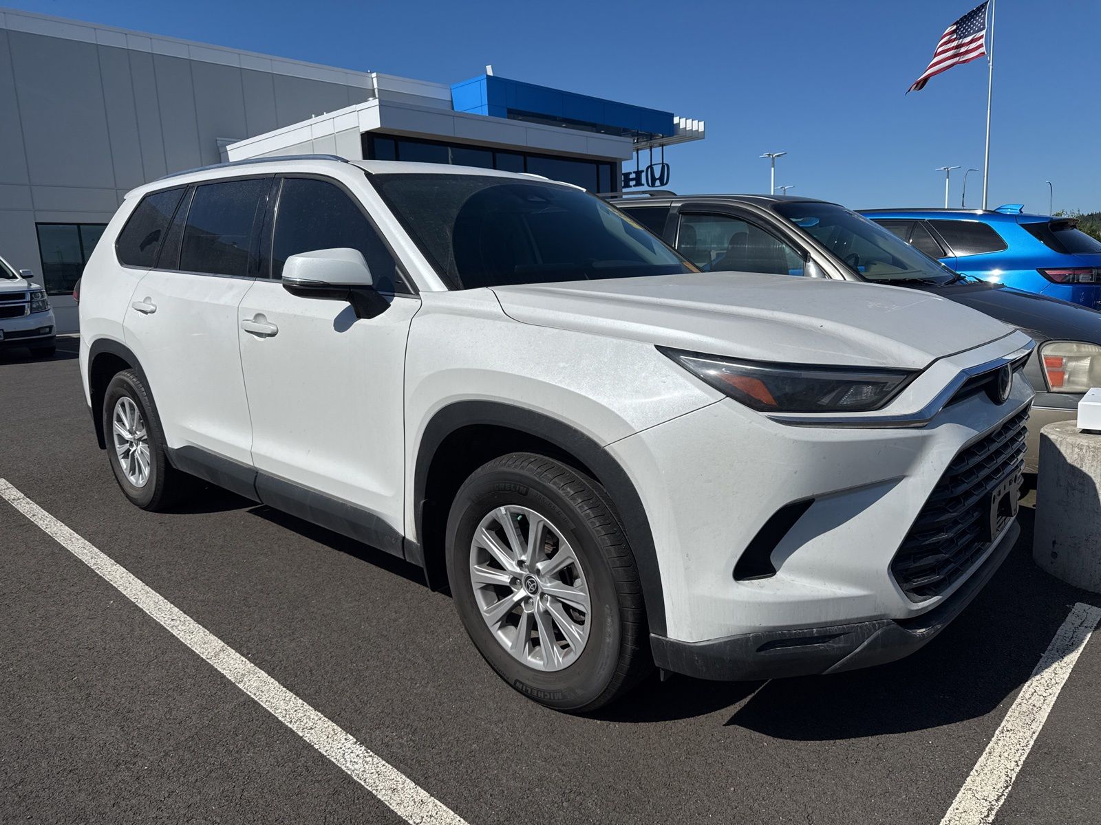 2024 Toyota Grand Highlander XLE AWD's photo