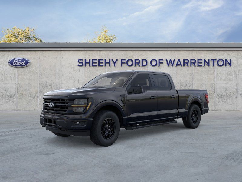 New 2026 Agate Black Metallic Ford XLT image 3