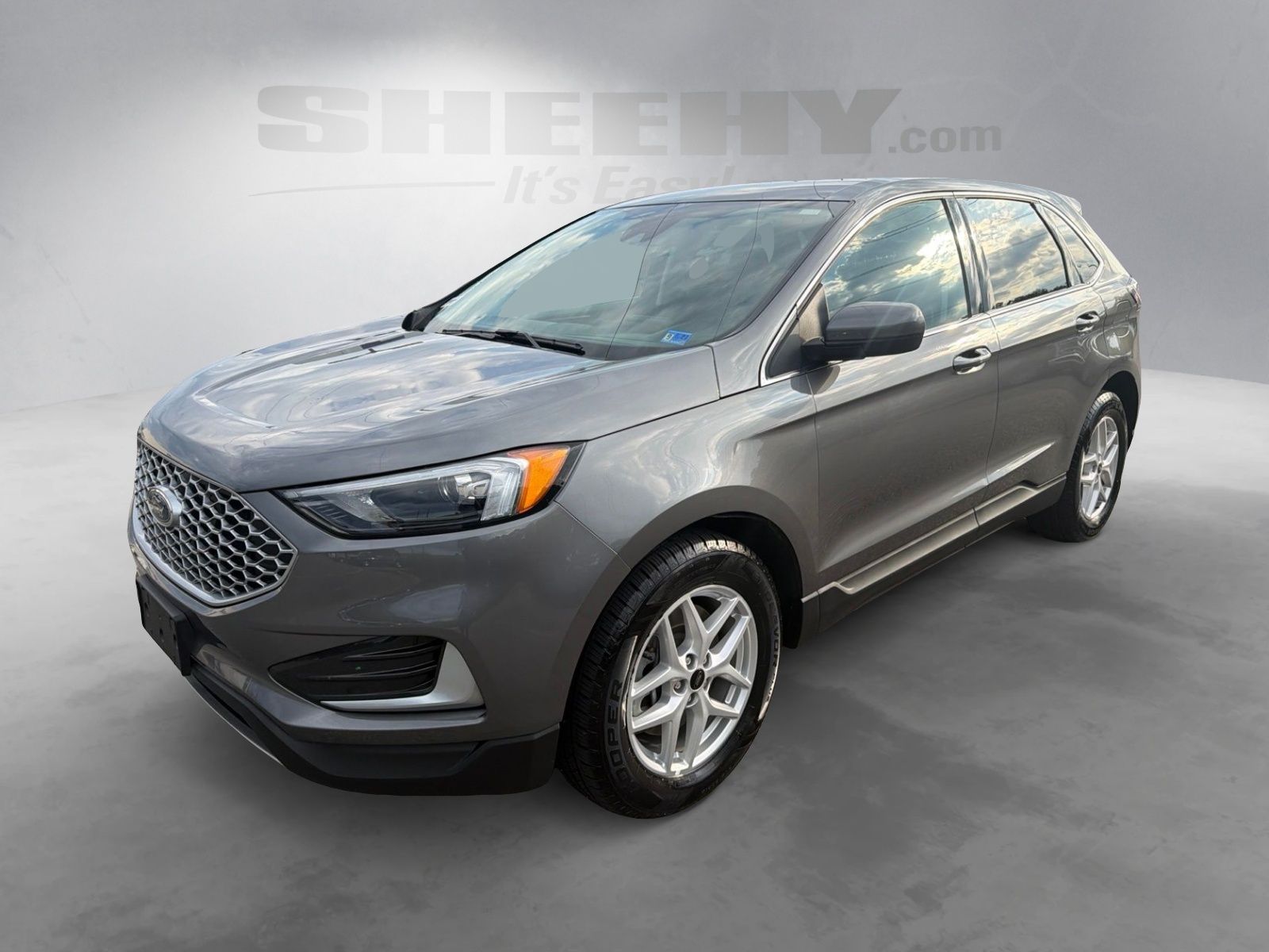Certified Used 2024 Carbonized Gray Metallic Ford SEL image 17