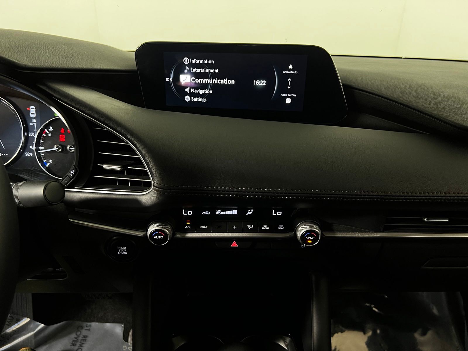 Thumbnail: 2025 Mazda Mazda3 - 15