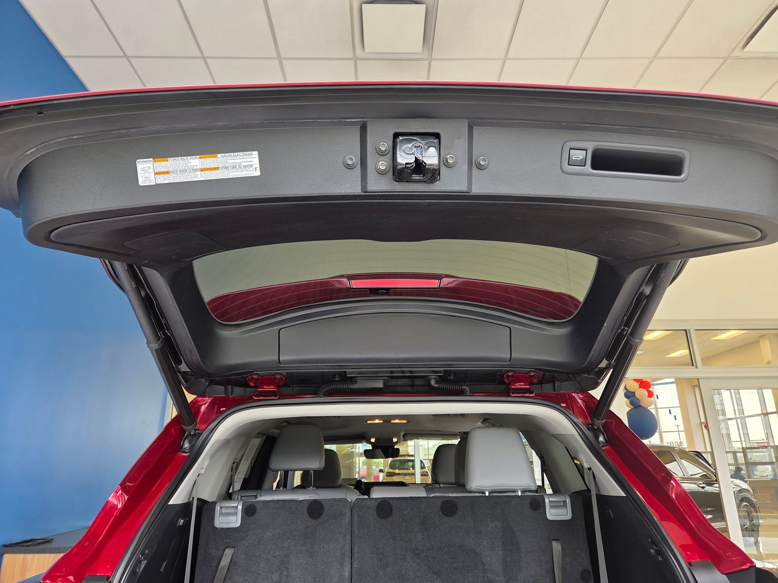 Used 2020 Red Toyota XLE image 10