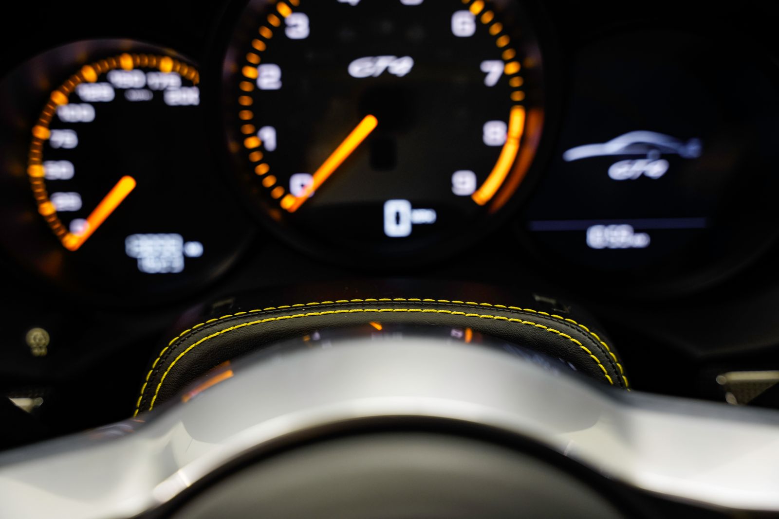 2016 Porsche Cayman GT4 — photo 11
