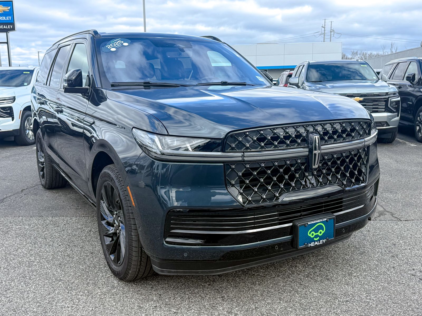Blue Metallic 2025 Lincoln Navigator Reserve 4WD SUV / Crossover Four-Wheel Drive Automatic