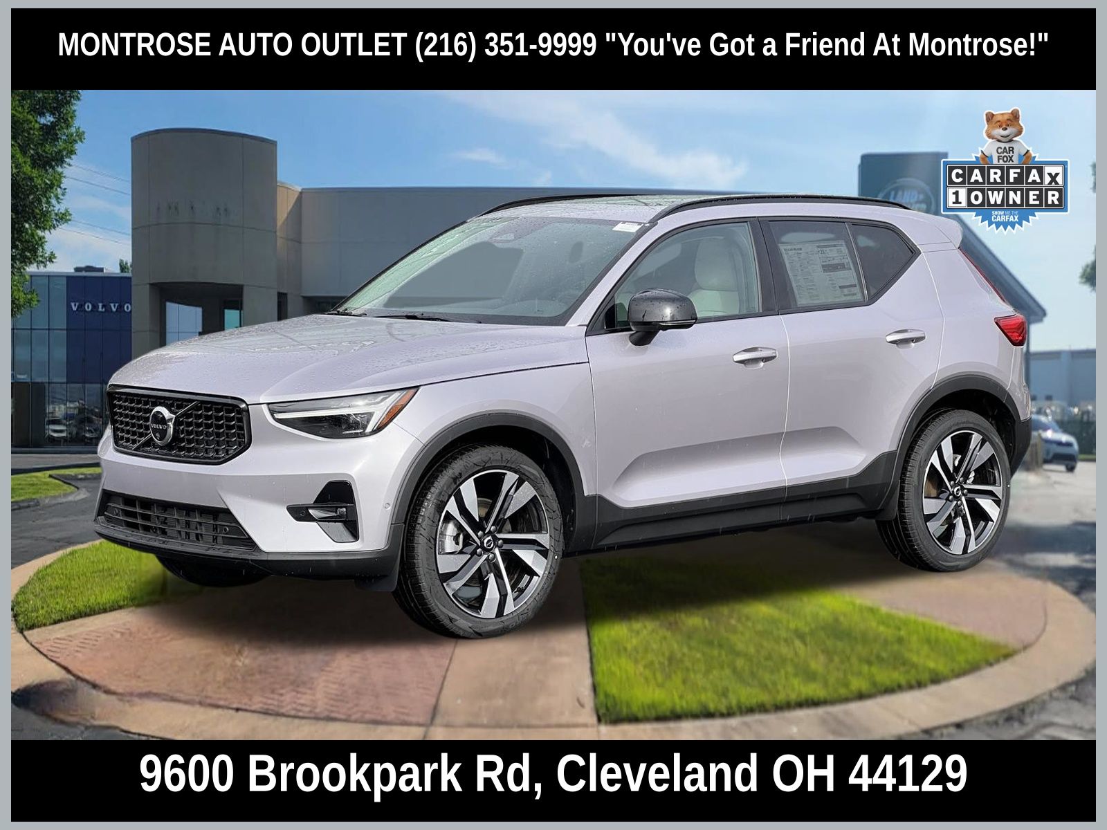 Aurora Silver 2026 Volvo XC40 SUV / Crossover All-Wheel Drive Automatic