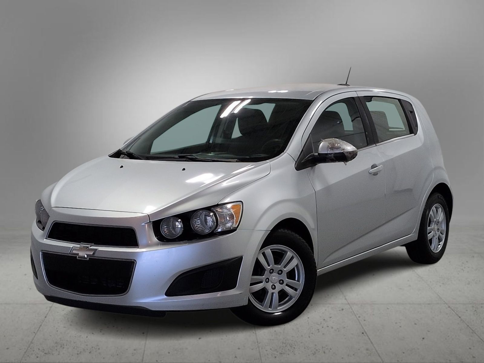2016 Chevrolet Sonic 5dr LT Automatic's photo