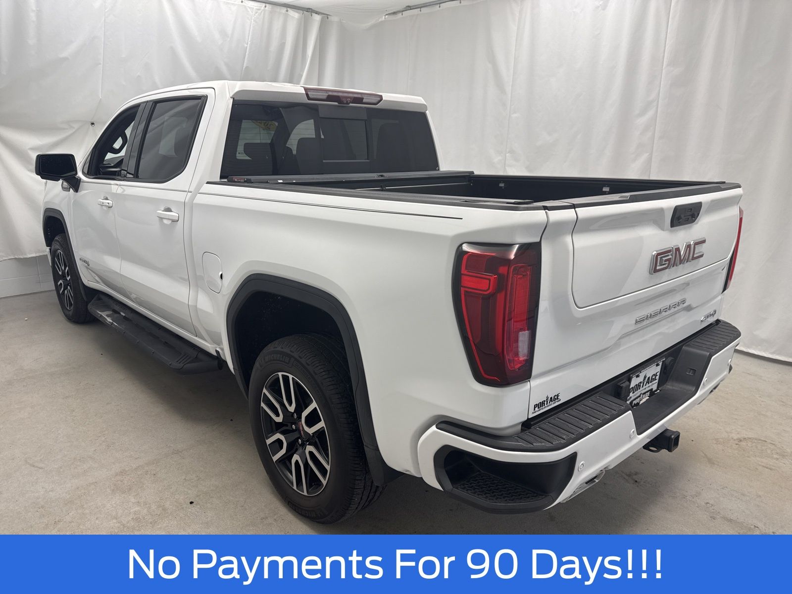 2022 GMC Sierra 1500 AT4 - Photo 6