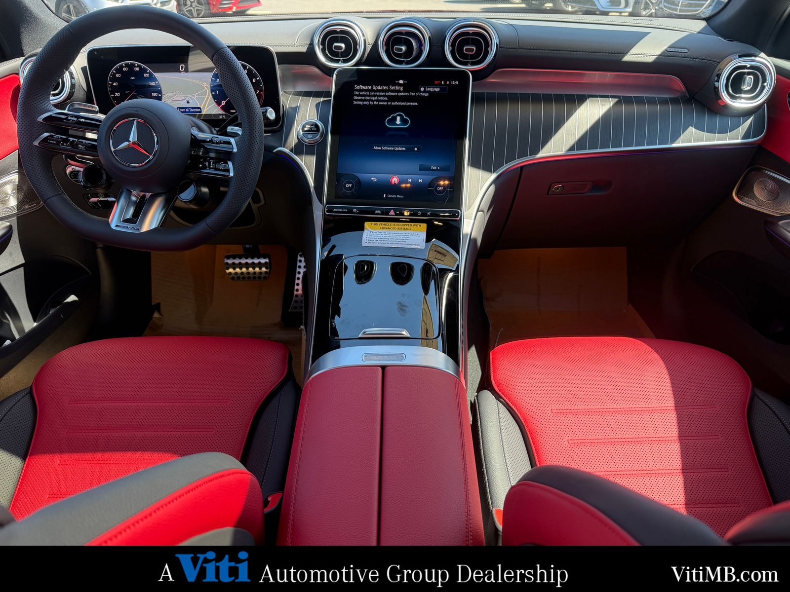 MANUFAKTUR Patagonia Red Metallic 2026 Mercedes-Benz GLC SUV / Crossover All-Wheel Drive Automatic