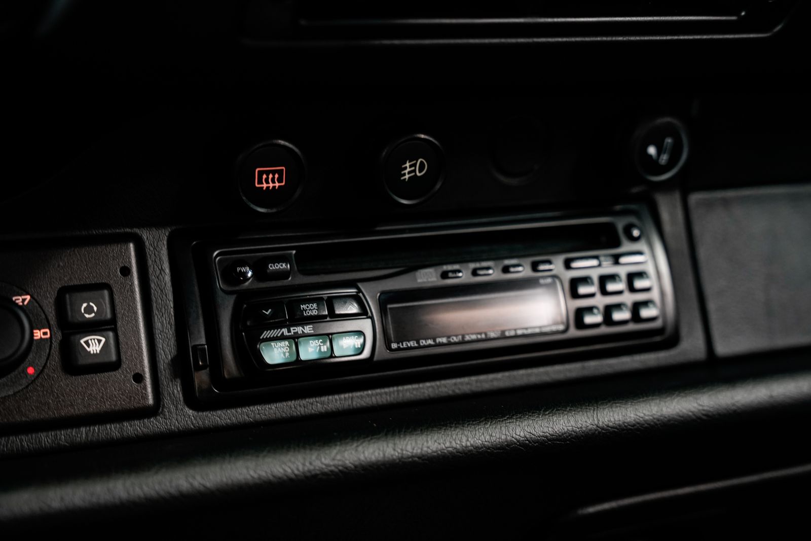 1995 Porsche 911 Carrera — photo 15