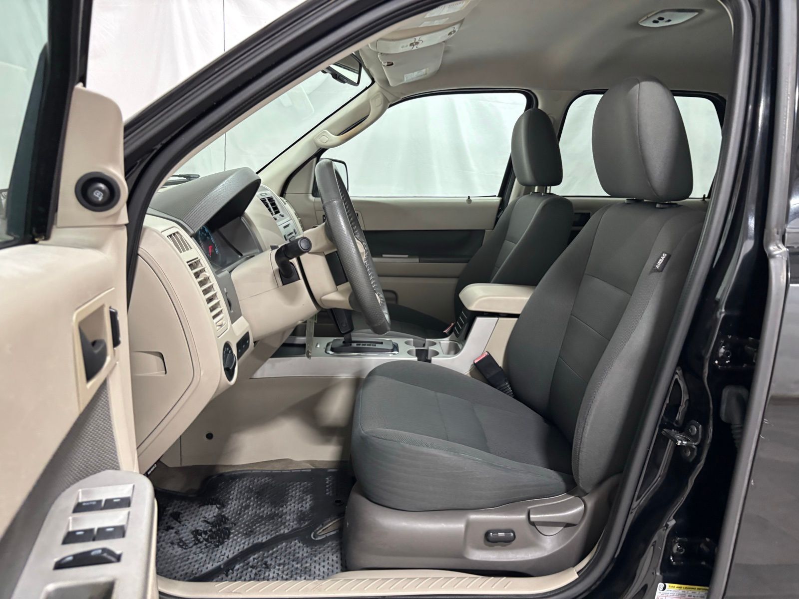 Used Car 2009 Ford Escape  Xlt For Sale Under $10,000 In Austin, Texas