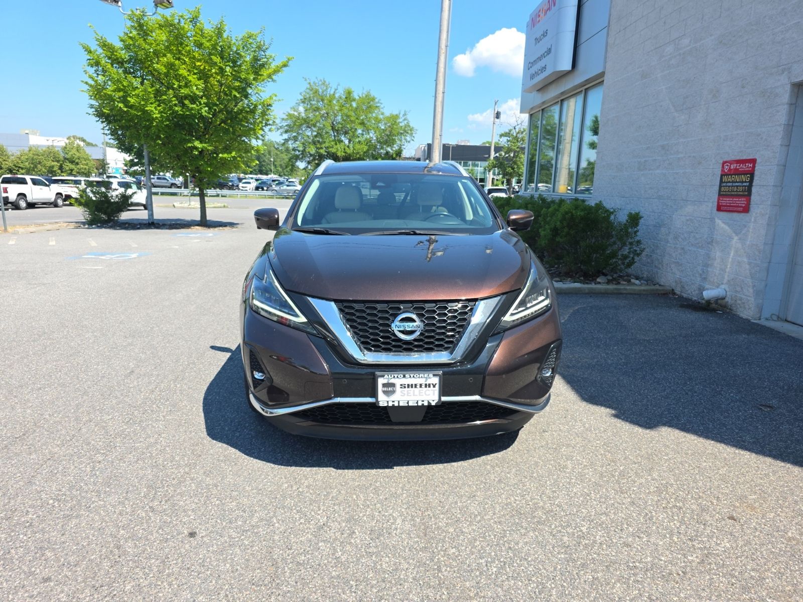 Used 2022 Brown Nissan Platinum image 2
