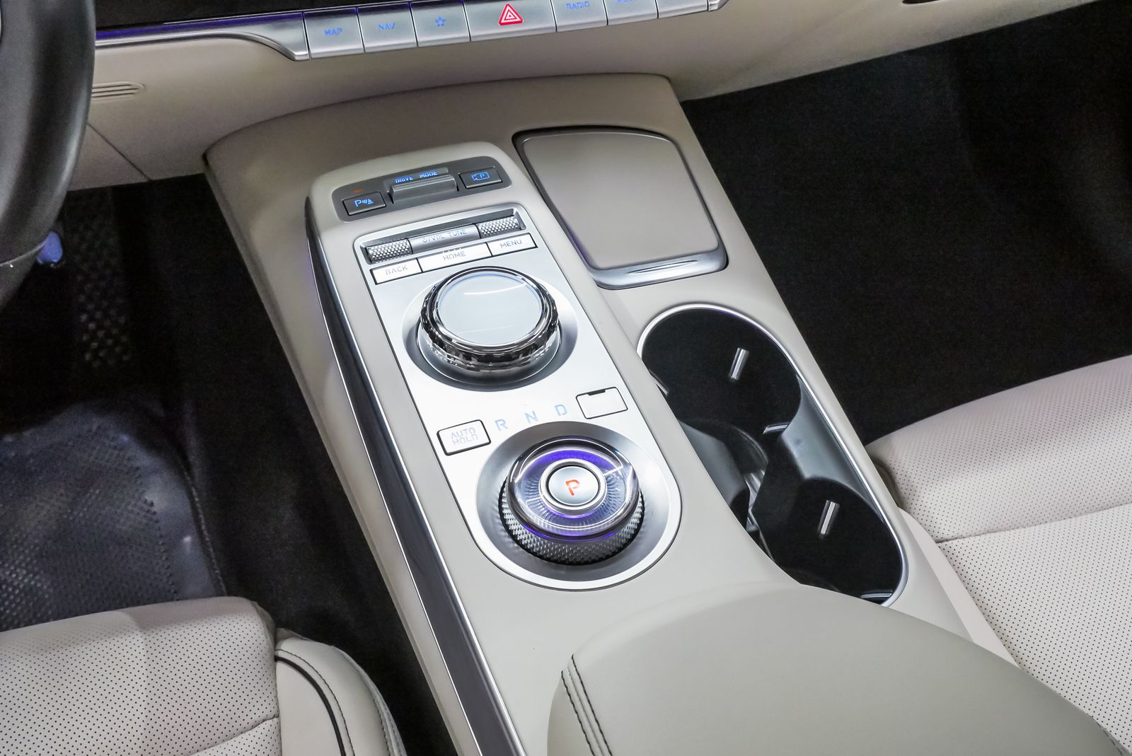 2022 Genesis GV70 2.5T Gray at Emmons Autoplex