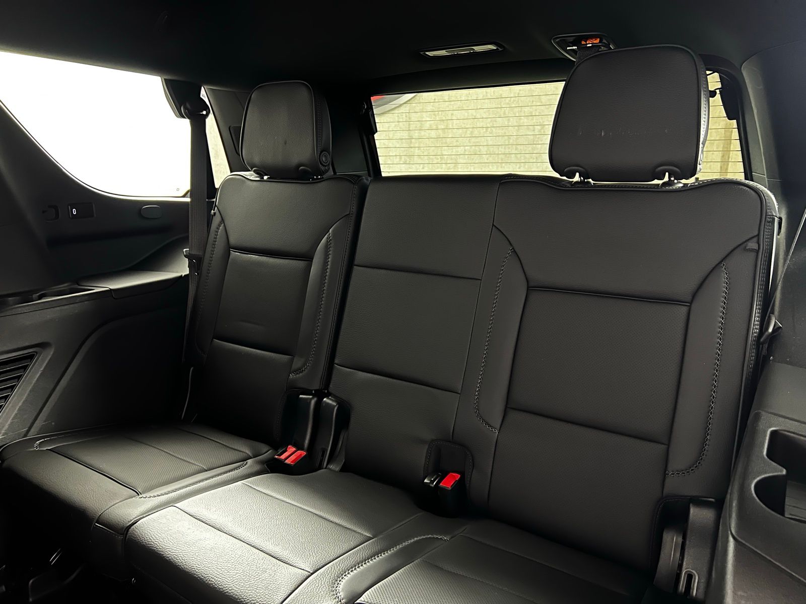 2022 GMC Yukon Denali 28