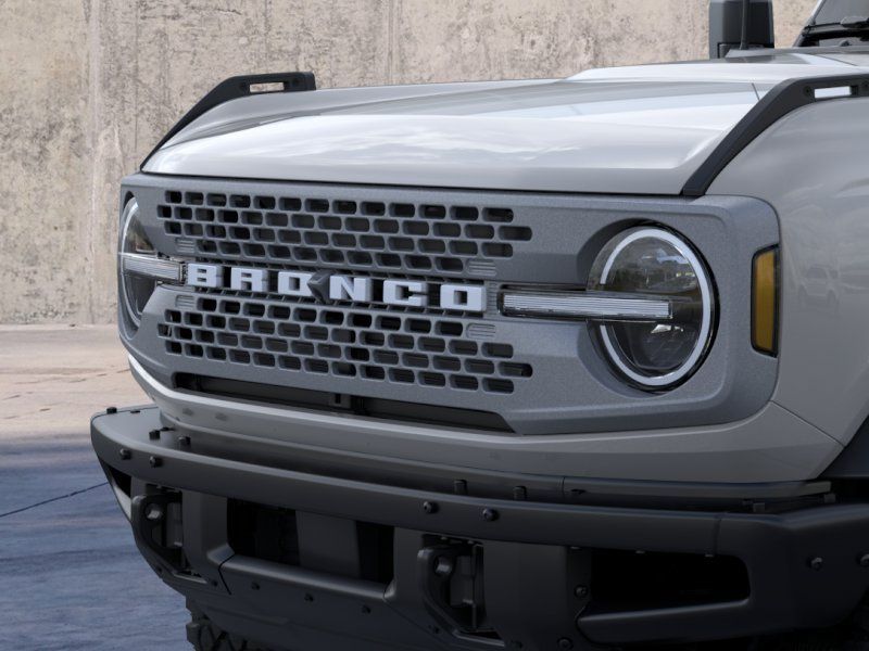 New 2026 Avalanche Gray Ford Badlands image 19