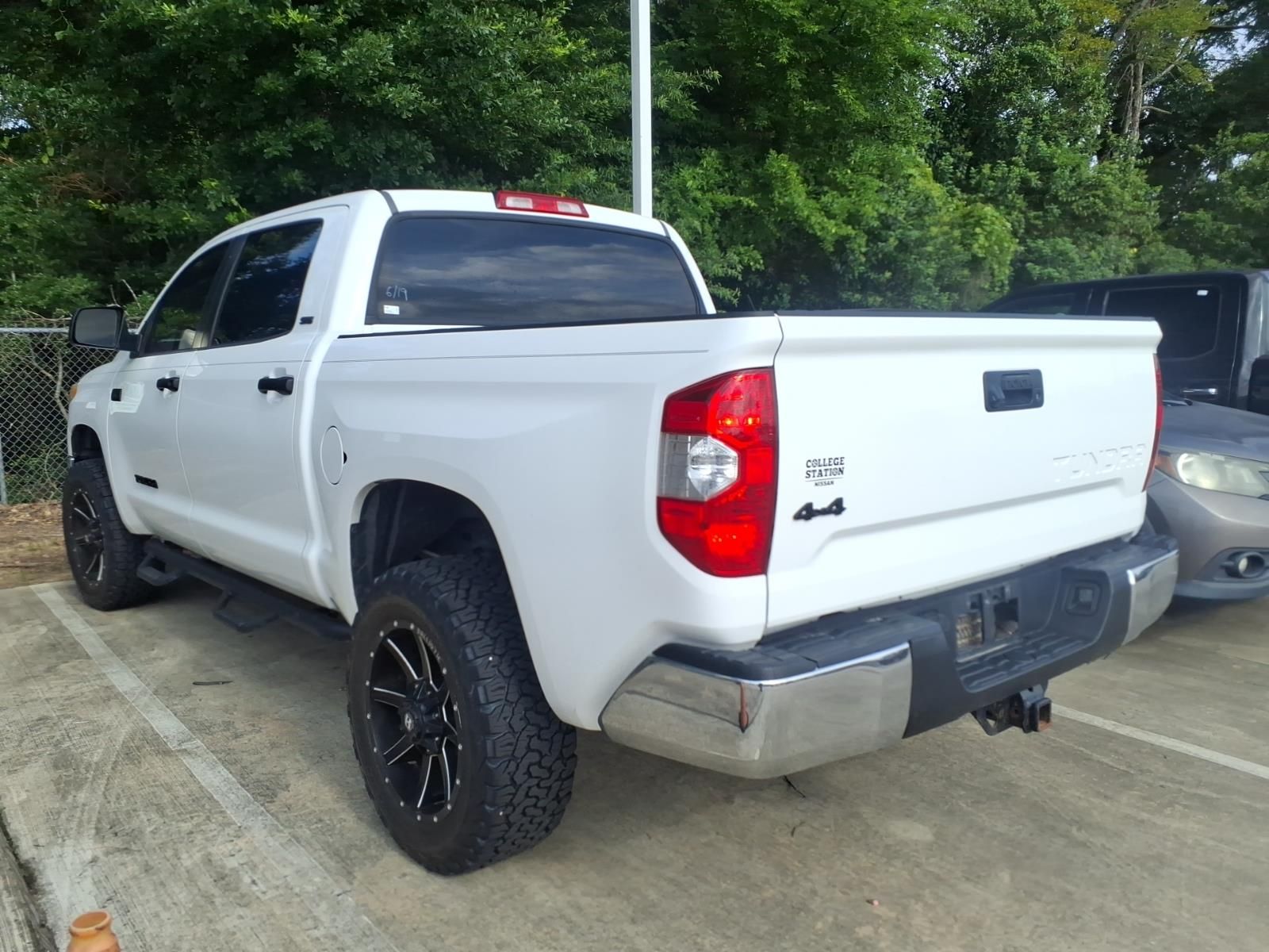 2016 Toyota Tundra SR5 White at Gullo Toyota