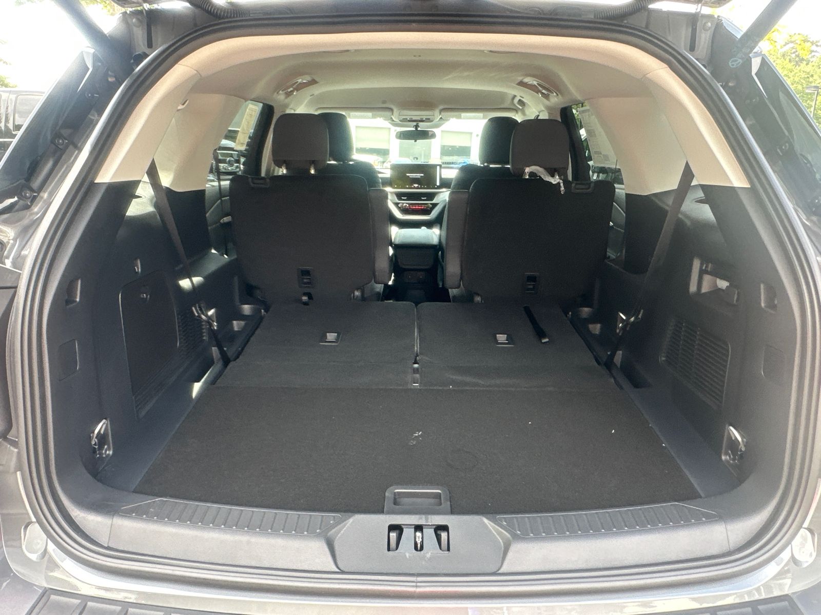 New 2026 Carbonized Gray Metallic Ford Active image 19