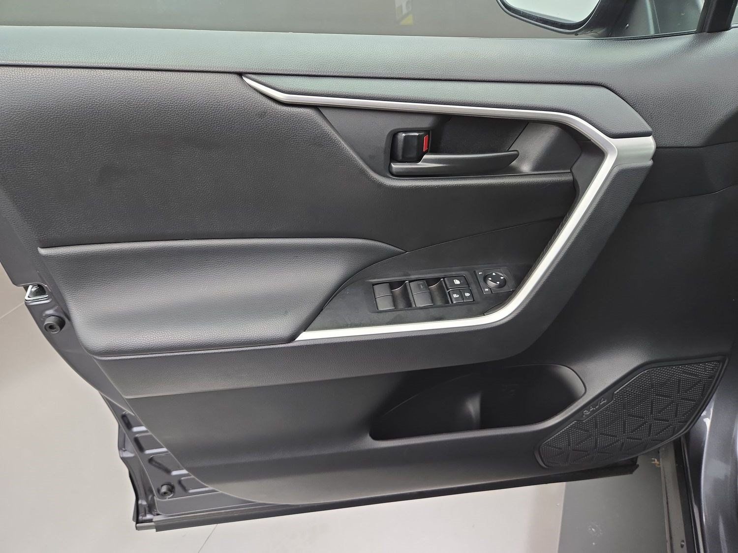 Used 2025 Toyota RAV4 SUV