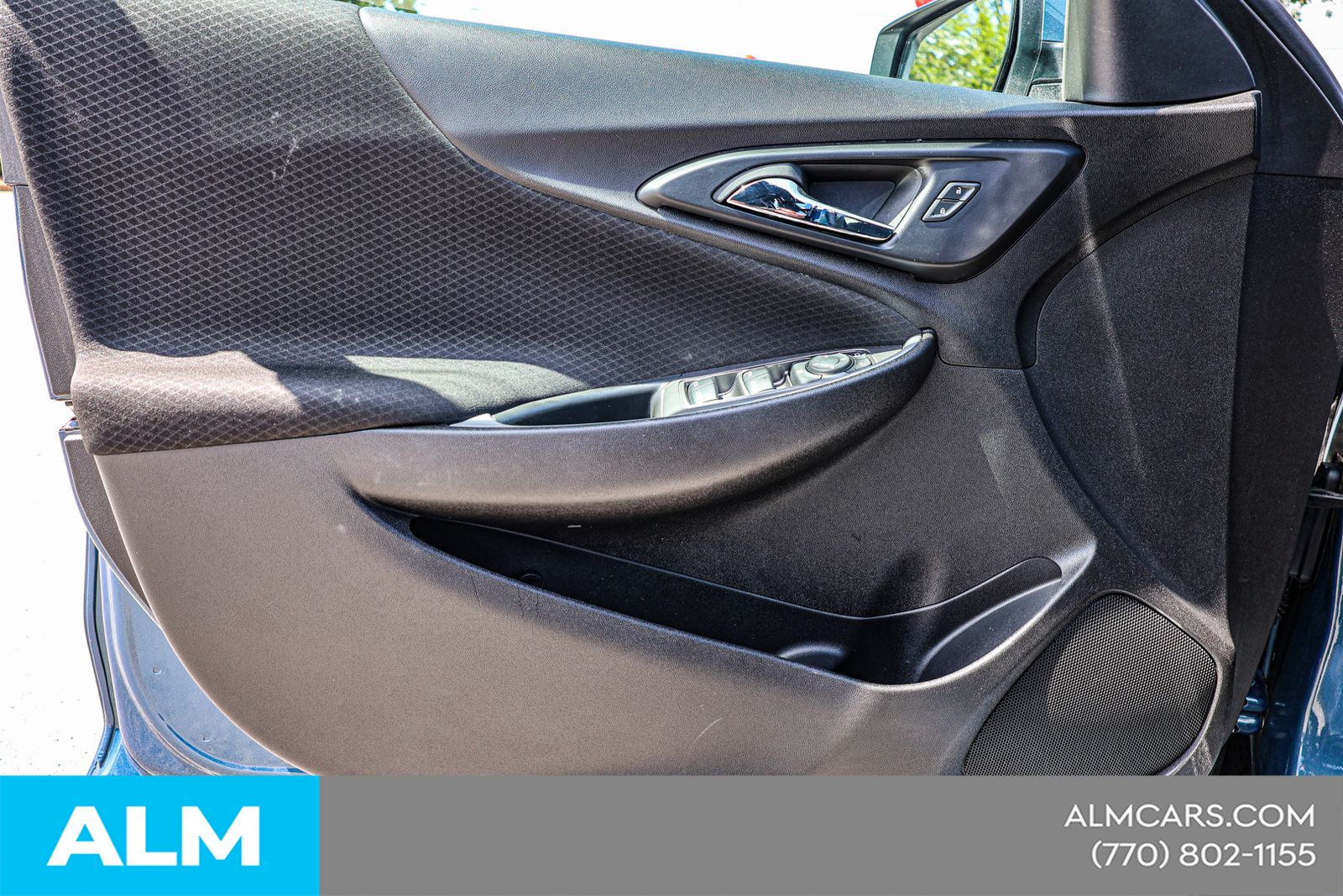 Used 2024 Blue Chevrolet LT image 37