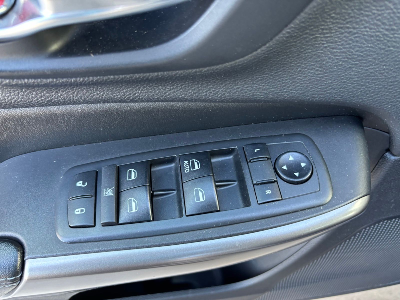 Used Car 2019 Jeep Cherokee  Latitude For Sale Under $10,000 In Austin, Texas