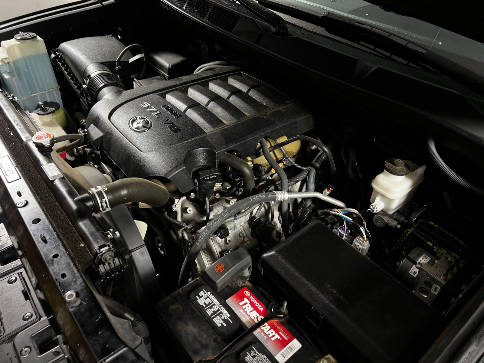 Thumbnail: 2019 Toyota Tundra - 11