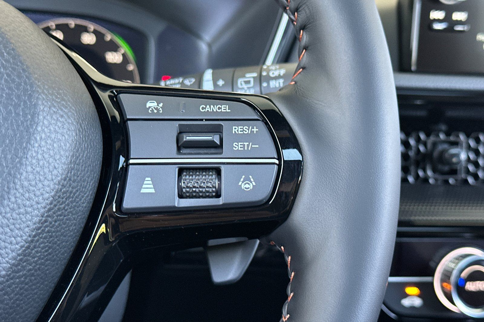 New 2026 Platinum White Pearl Honda Sport Touring image 27