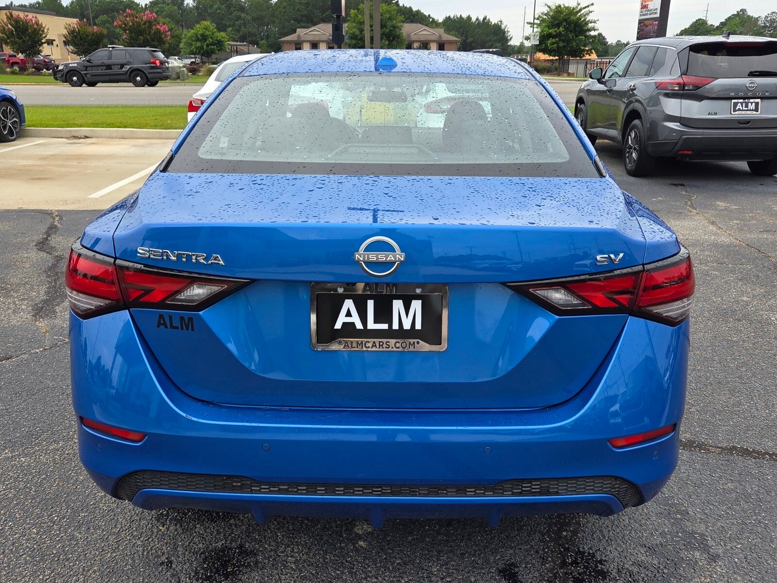 Used 2024 Blue Nissan SV image 10