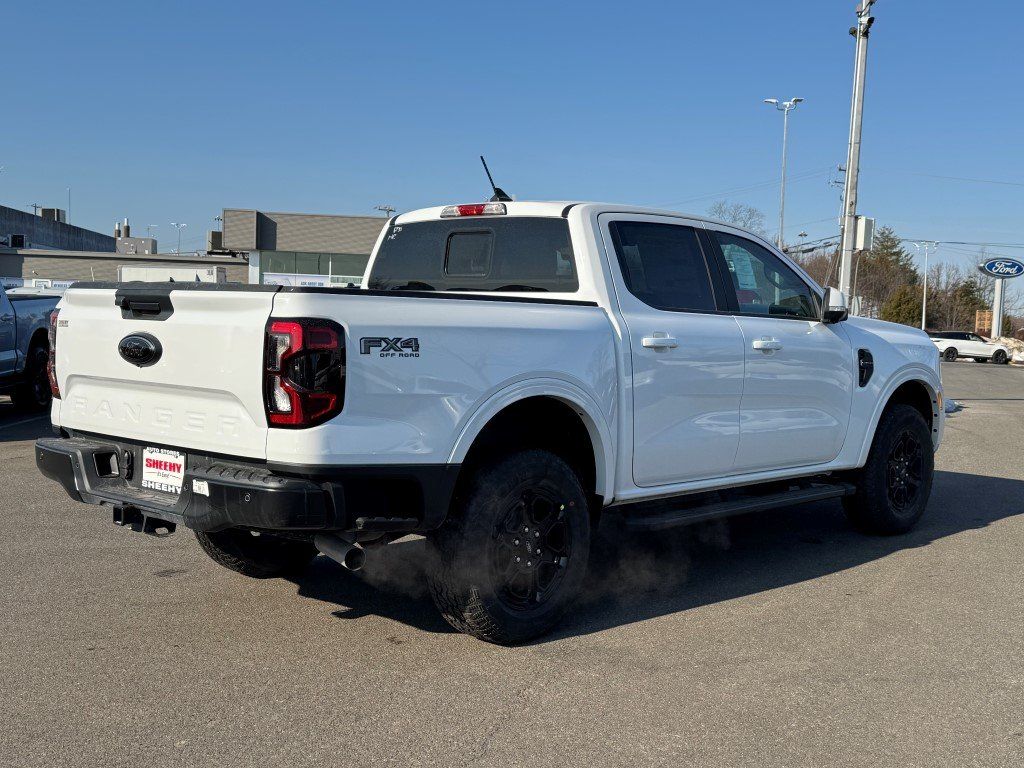 New 2025 Oxford White Ford Lariat image 6