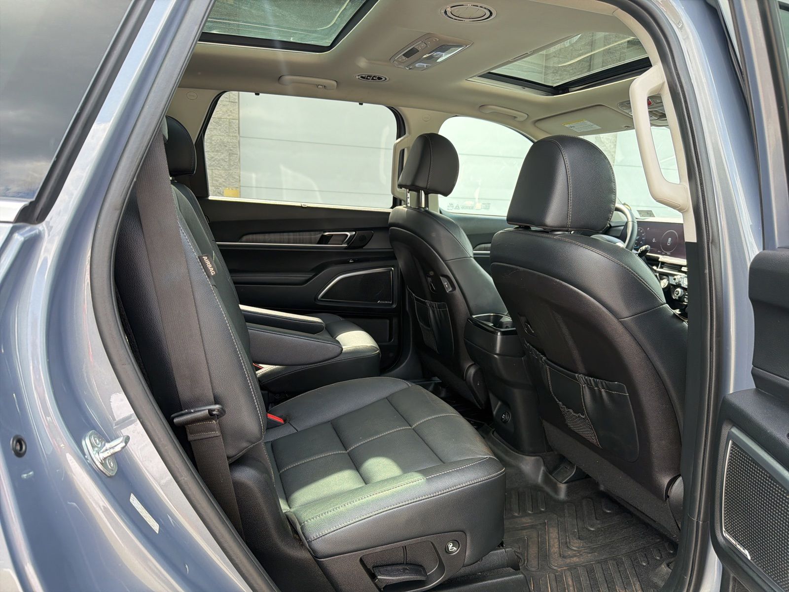 Used 2024 Everlasting Silver Kia SX image 28