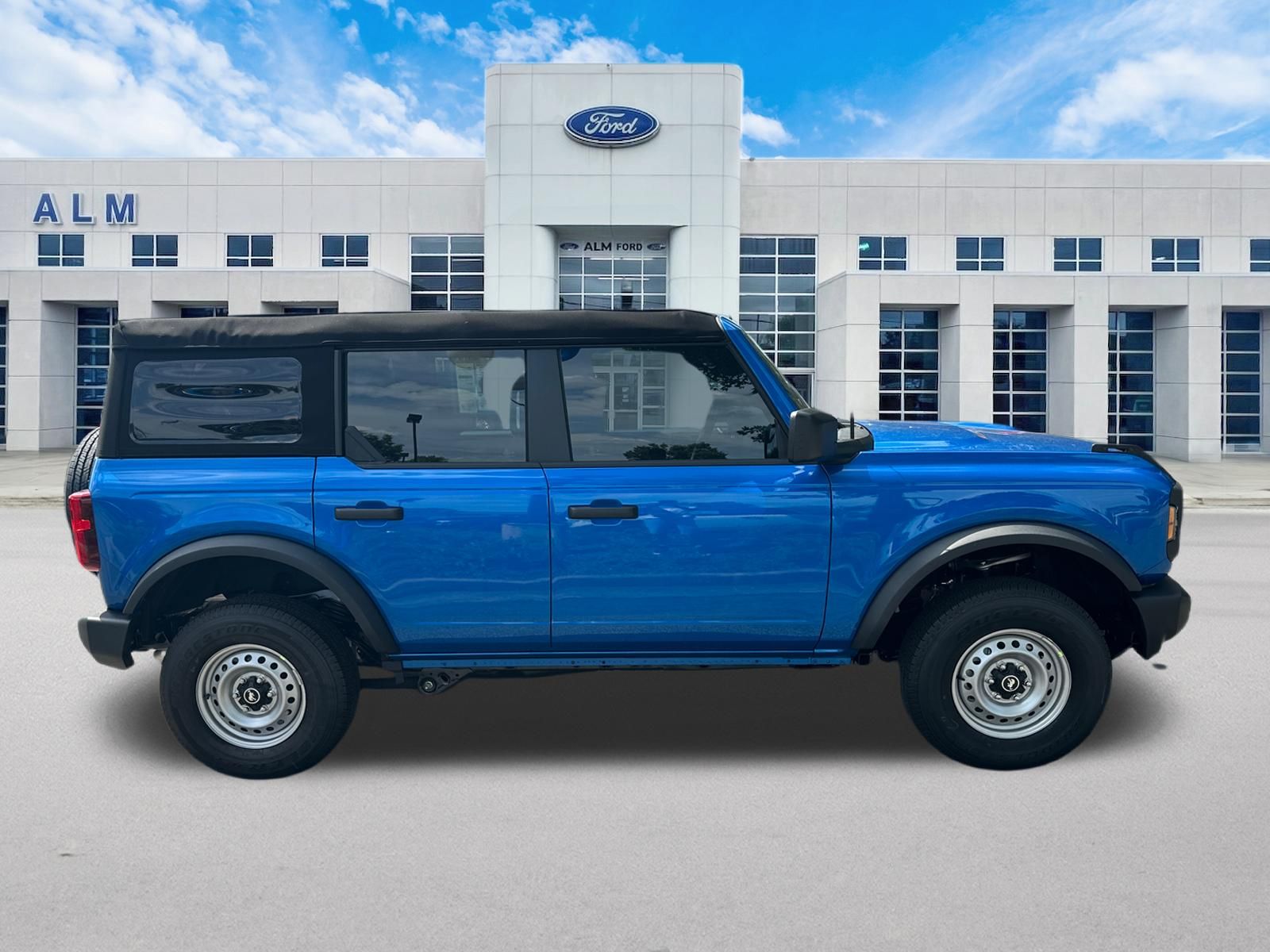 New 2026 Velocity Blue Metallic Ford Base image 5
