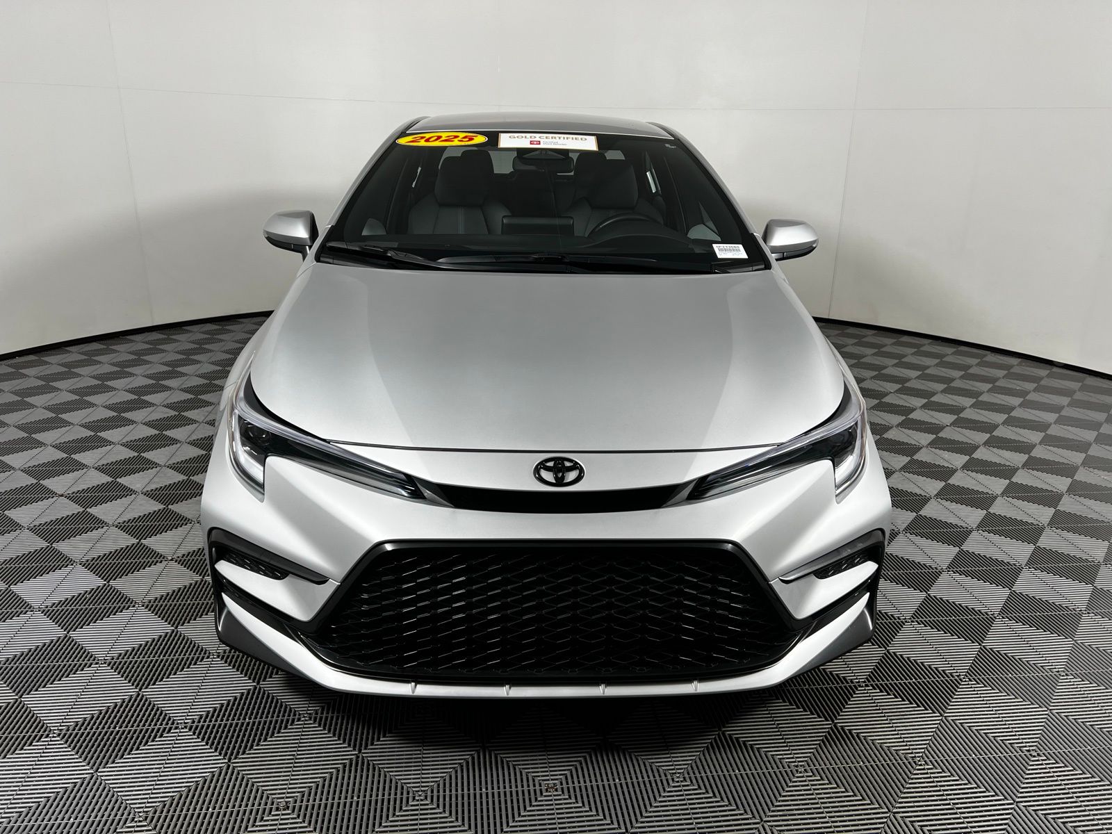 Thumbnail: 2025 Toyota Corolla - 2