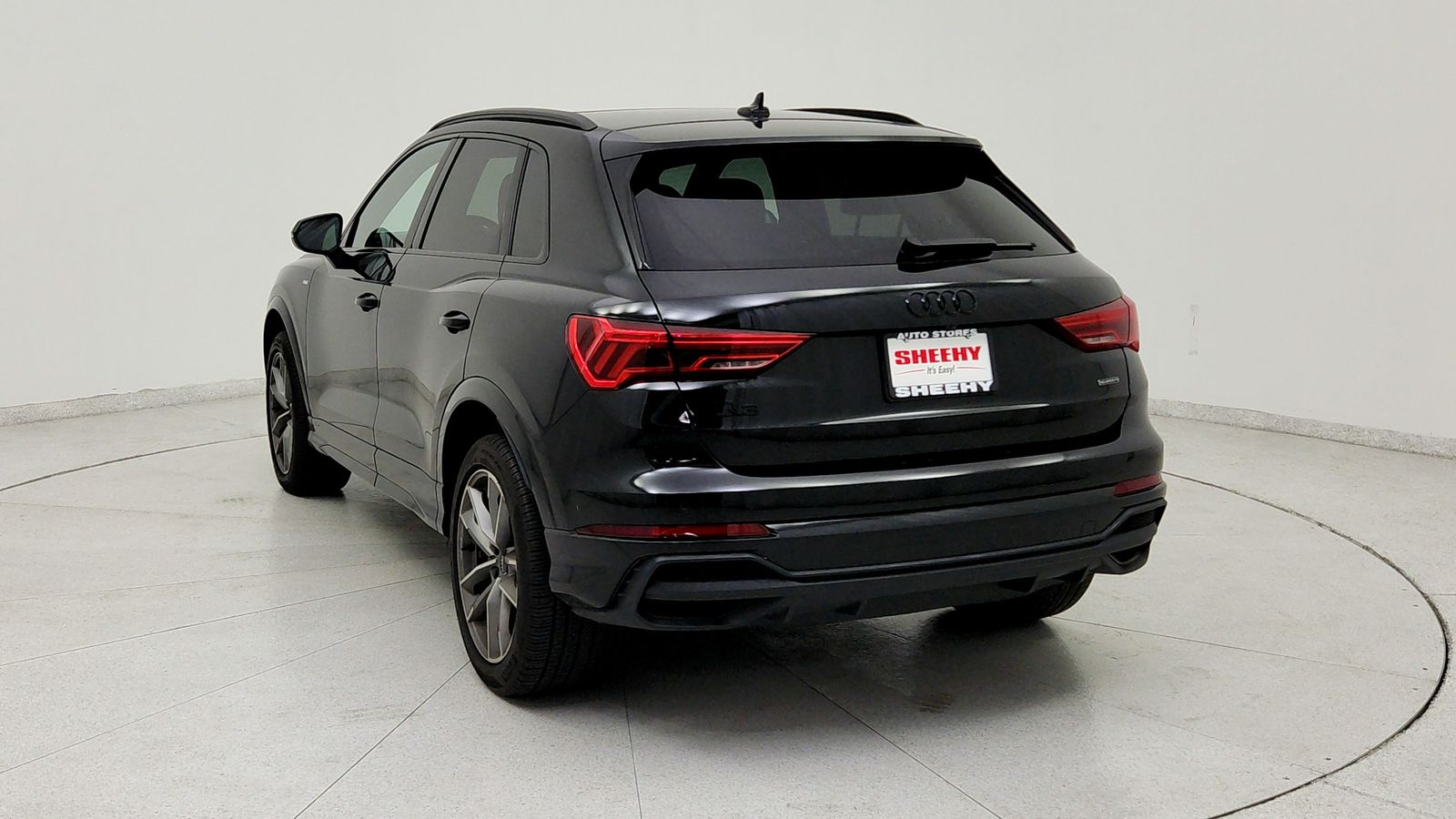 Used 2024 Black Audi Premium Plus image 5