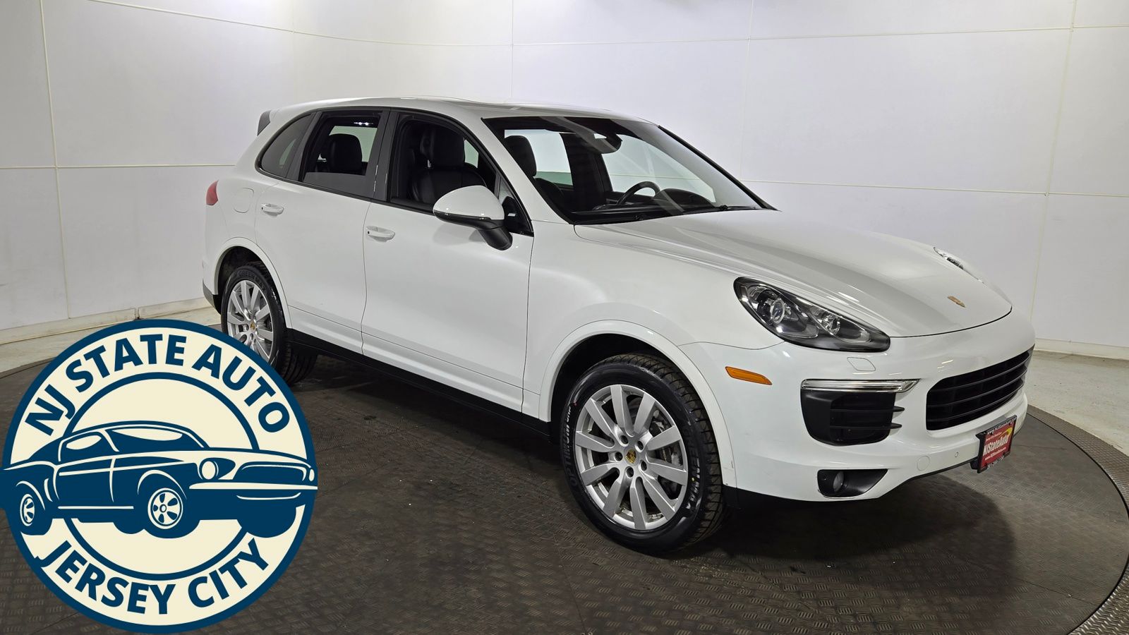 White 2018 Porsche Cayenne SUV / Crossover All-Wheel Drive 8-Speed Automatic