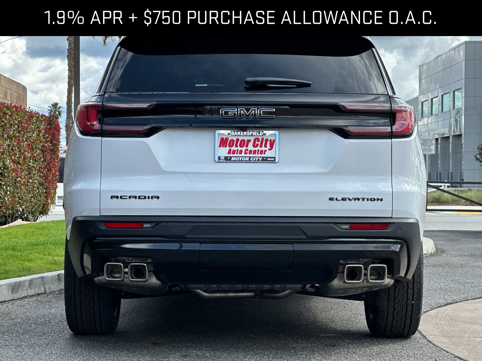 View vehicle photo 5