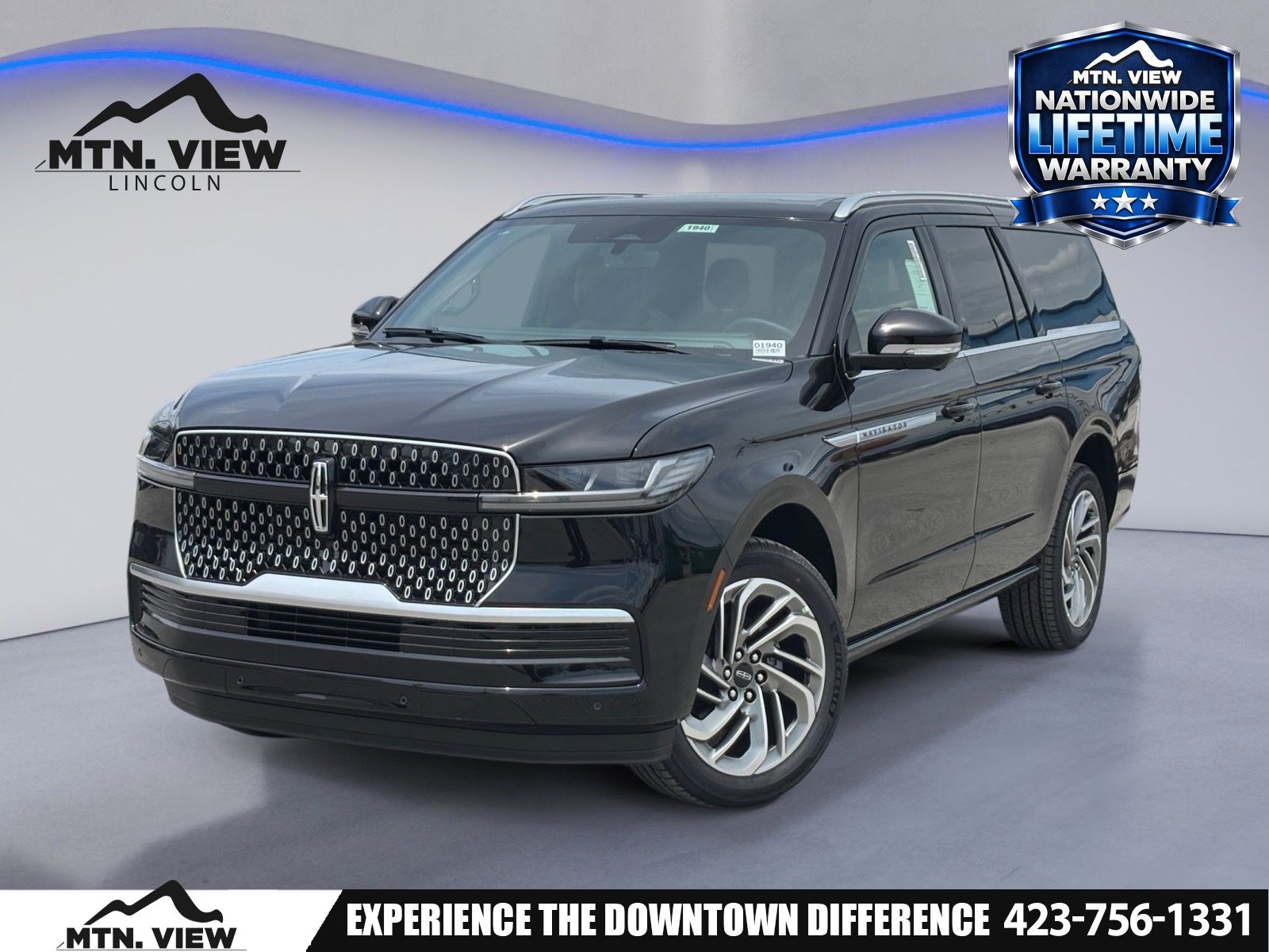 Black Metallic 2026 Lincoln Navigator SUV / Crossover Four-Wheel Drive Automatic