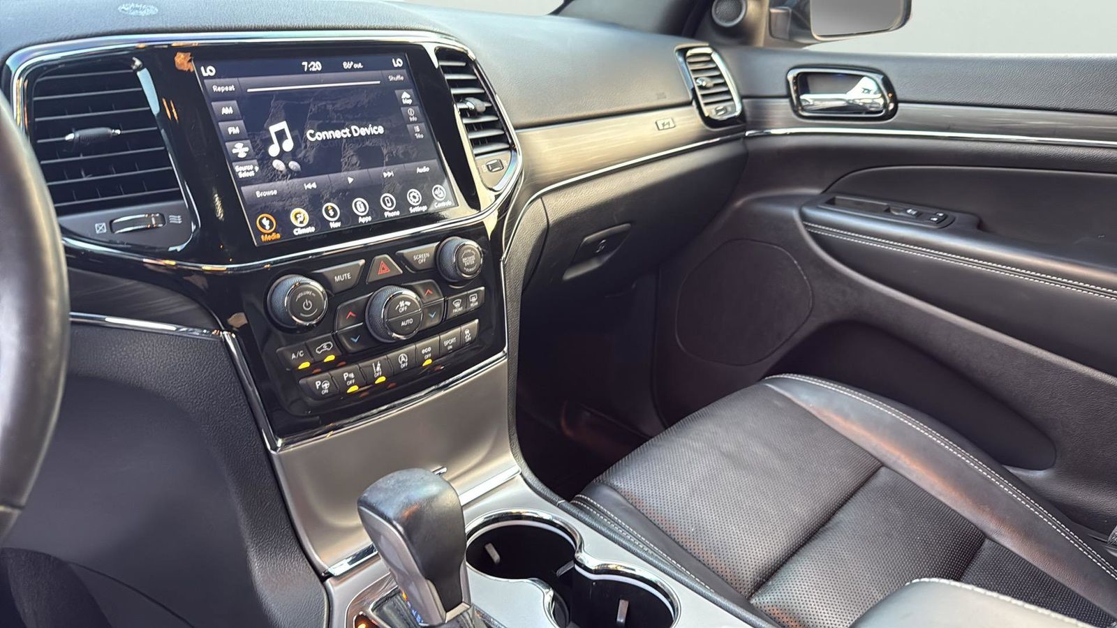 Used Car 2021 Jeep Grand Cherokee  80th Anniversary Edition For Sale In Austin, Texas