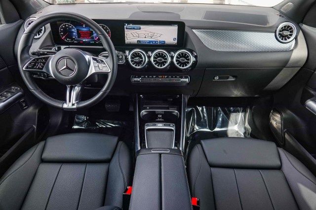 2025 Mercedes-Benz GLA GLA250 - Photo 12