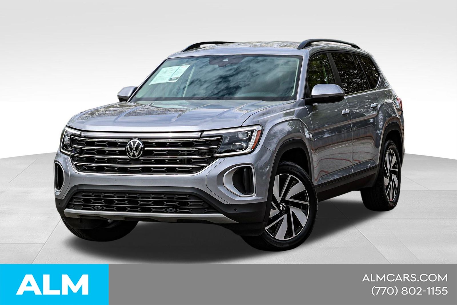 Silver 2025 Volkswagen Atlas SE FWD with Technology SUV / Crossover Front-Wheel Drive 8-Speed Automatic