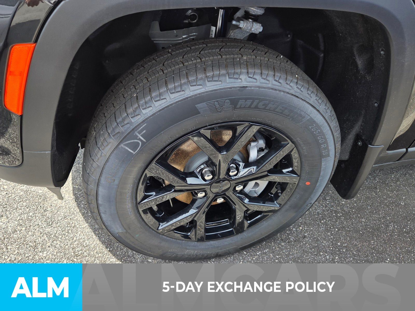 Used 2025 Black Jeep Altitude X image 4