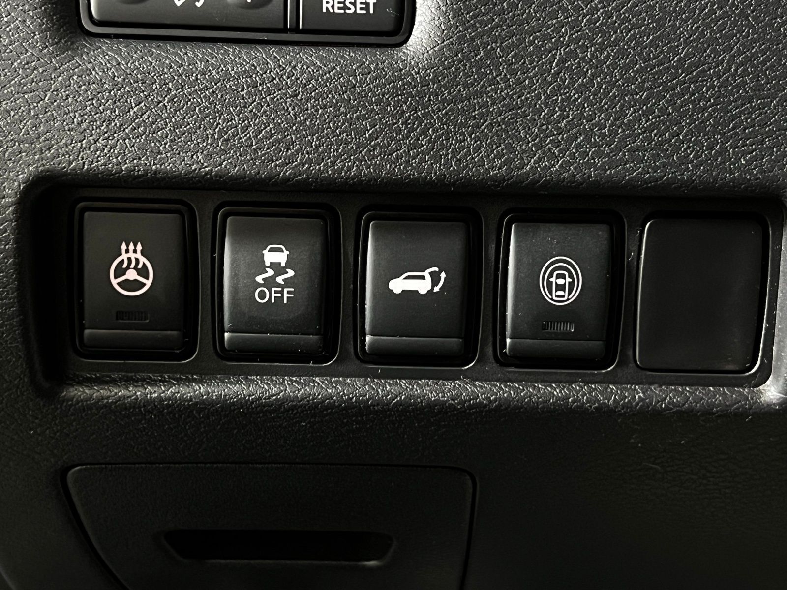 Thumbnail: 2019 Nissan Murano - 24