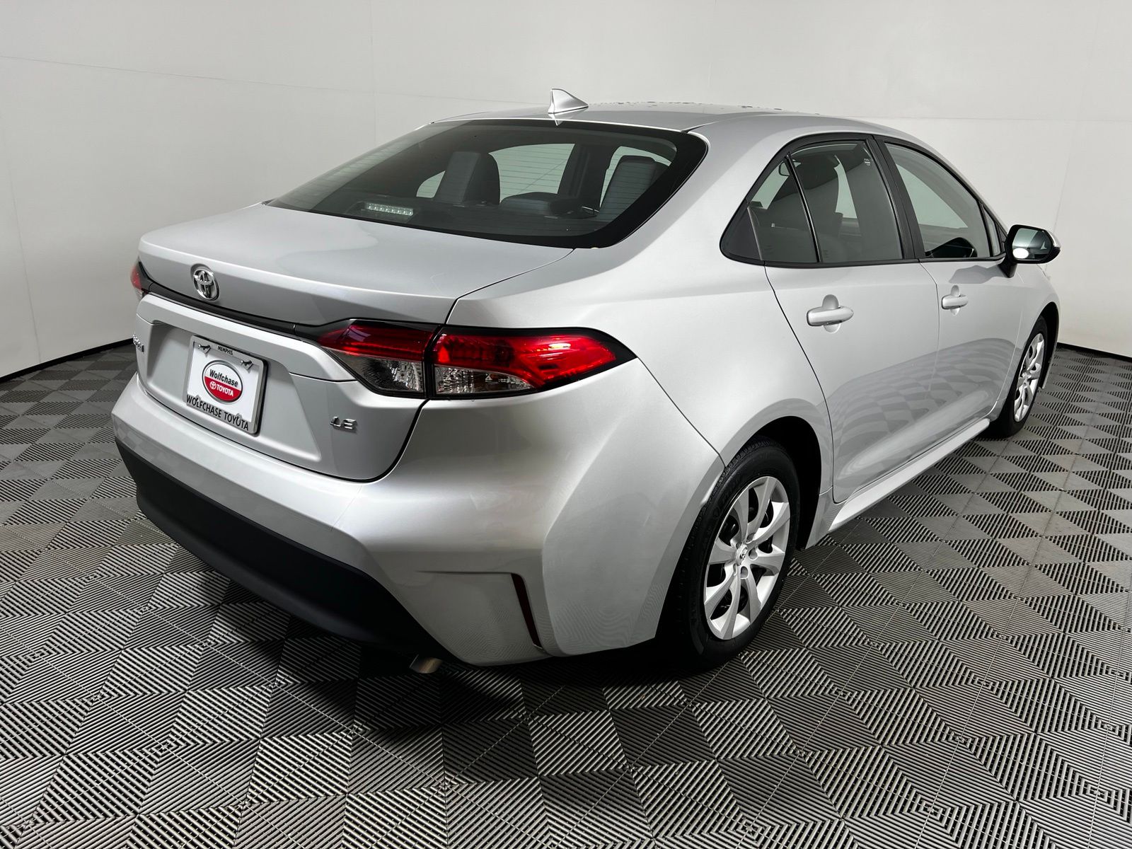 Thumbnail: 2024 Toyota Corolla - 5